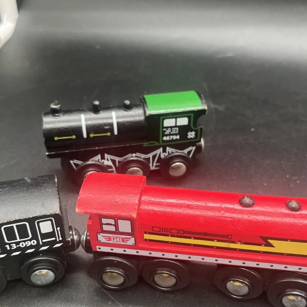 Mixed Wooden Train Lot 8pc Imaginarium Maxim Toys R Us Steam Roller Taxi
